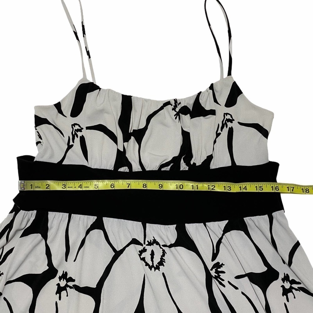 WRAPPER Black White Floral Mini Dress Size Large - Picture 8 of 13